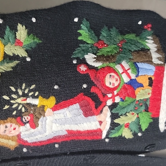 Susan Bristol Hand Embriodered Black Wool Christmas Sweater - Picture 5 of 9